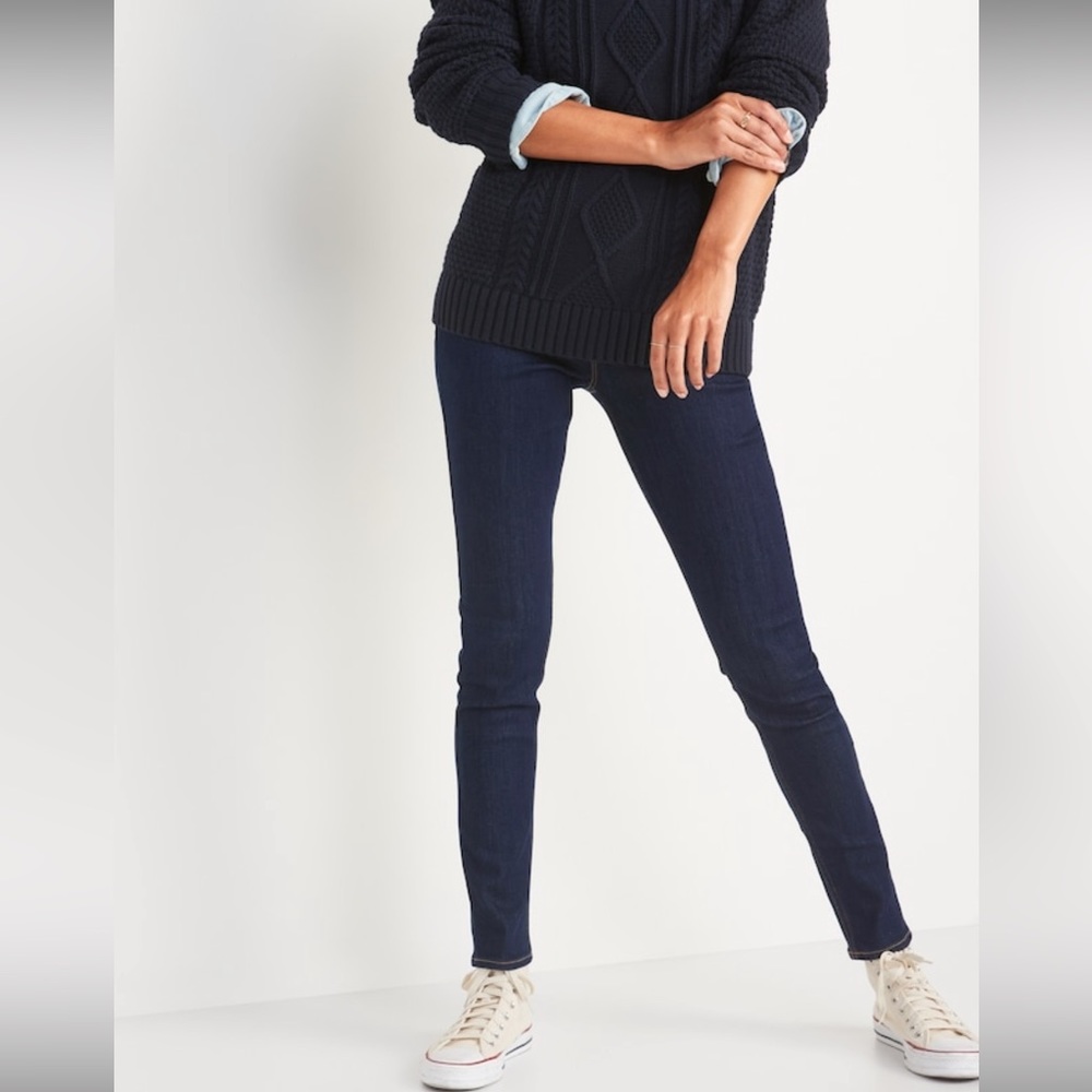 Old Navy - Adjustable Waist Wow Super-Skinny Jeggingsin Dark Wash, size 10